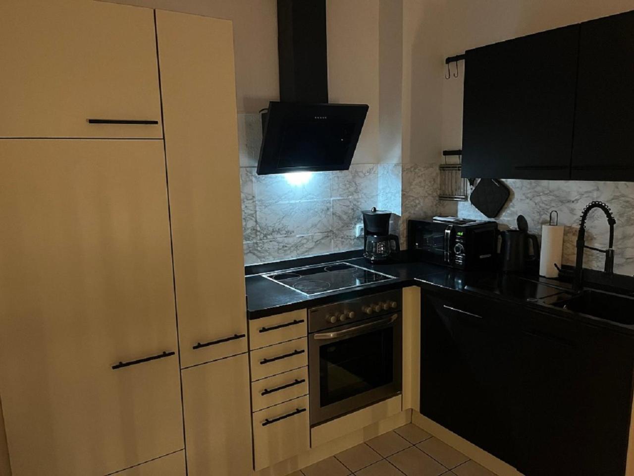 Ferienwohnung Am Knoops Park Bremen Bagian luar foto